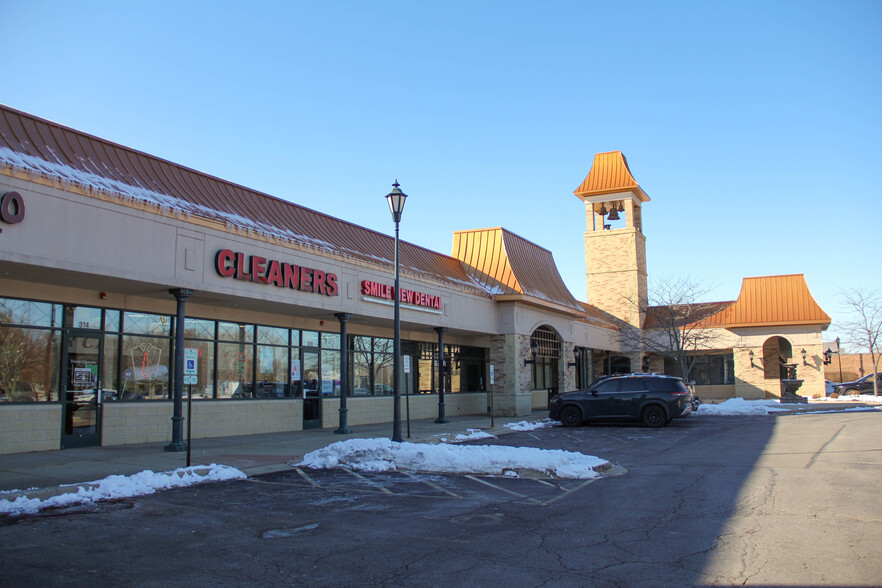 956 N Neltnor Blvd, West Chicago, IL for lease - Building Photo - Image 1 of 8