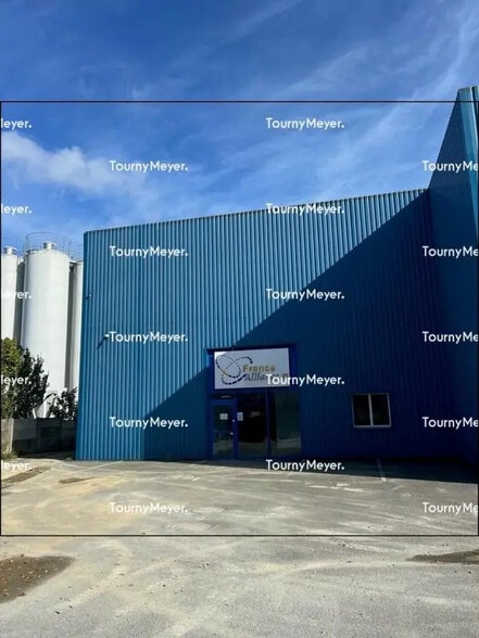 Flex in Rennes for lease - Building Photo - Image 3 of 3