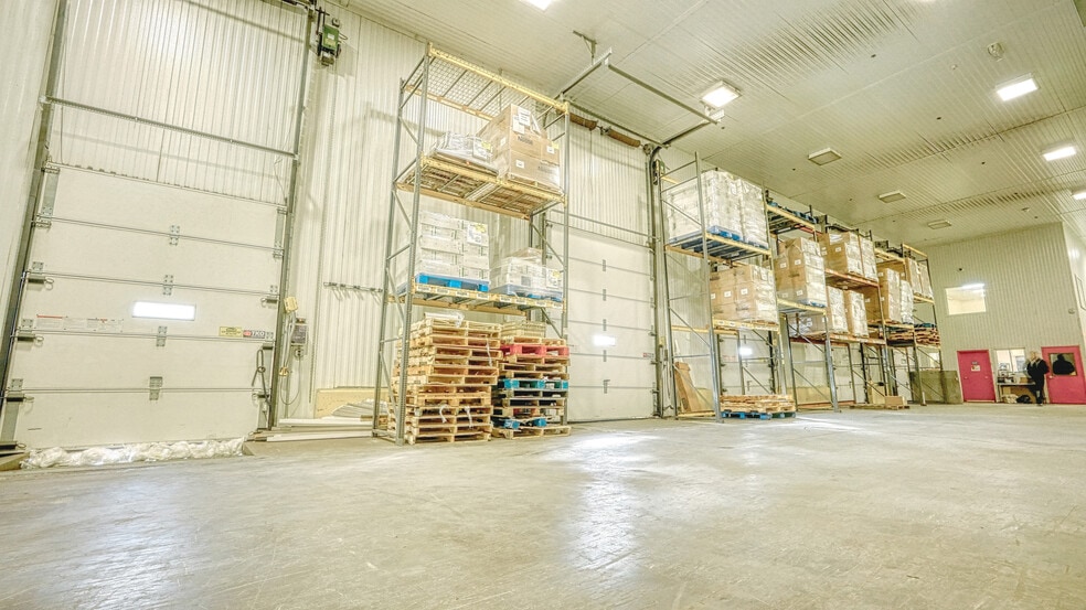 3300 Veterans Memorial Hwy, Bohemia, NY for sale - Building Photo - Image 3 of 14