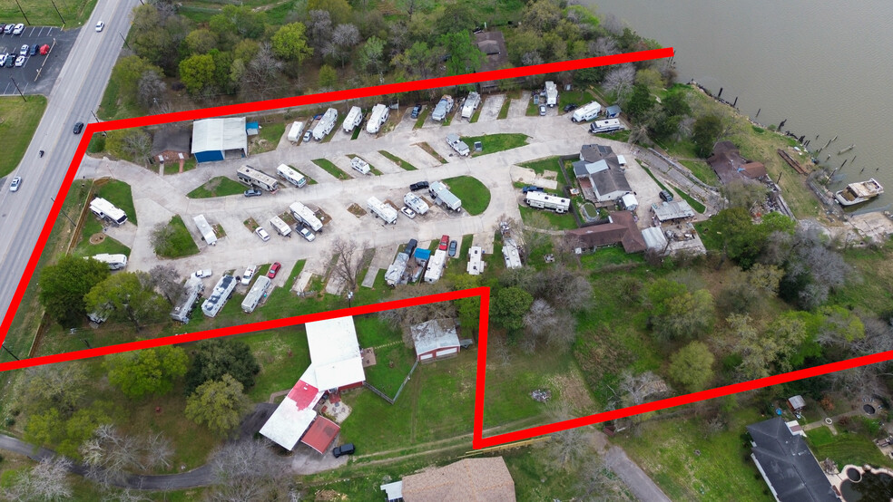 1204 S Main St, Highlands, TX for lease - Aerial - Image 2 of 8