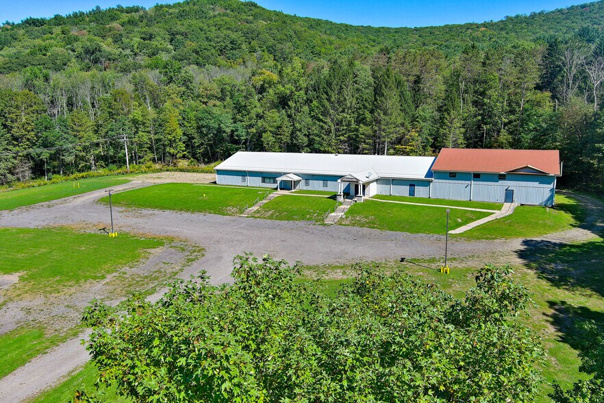 4250 N State St, Salamanca, NY 14779