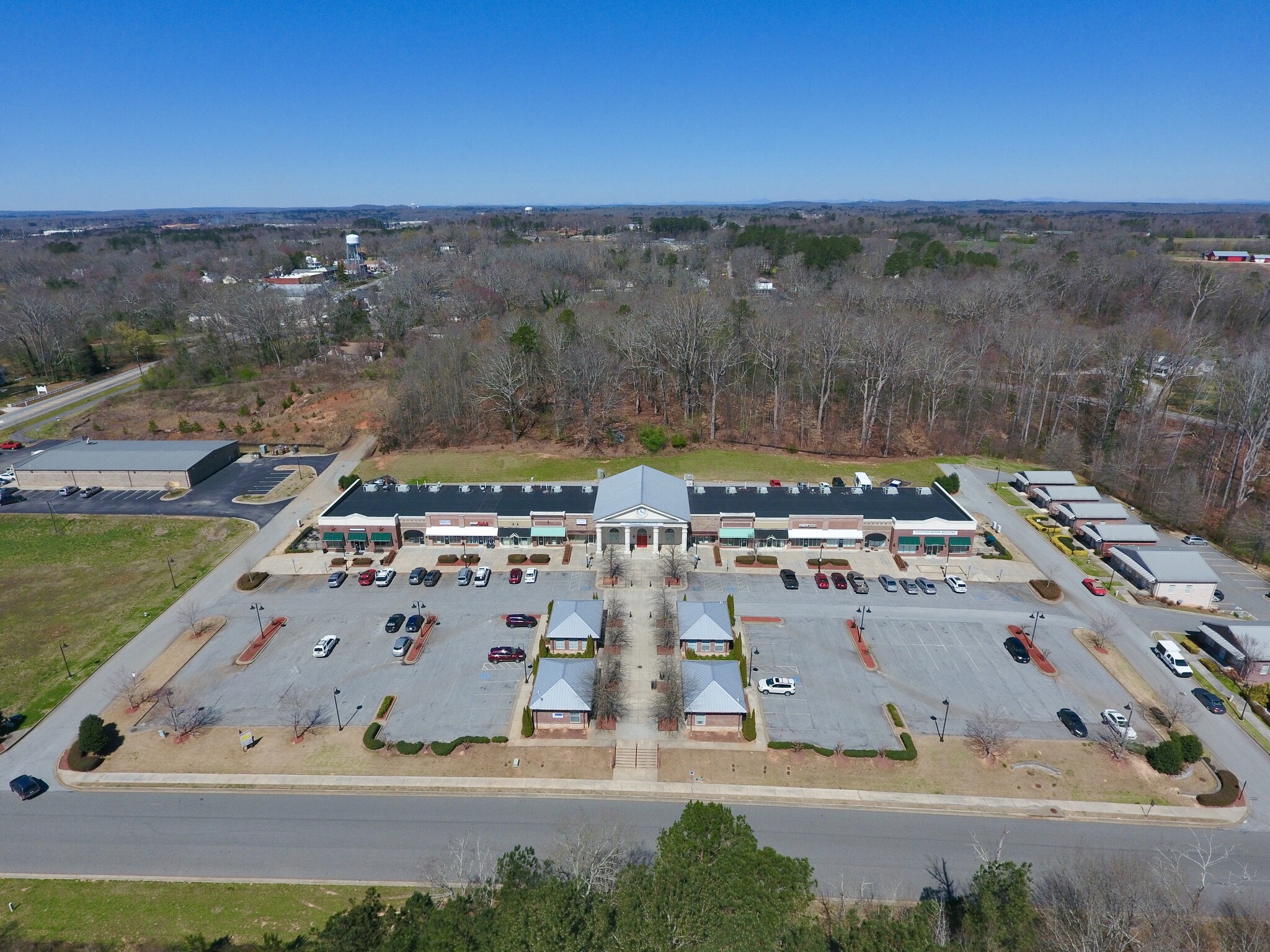 115 Towne Center Pky, Hoschton, GA 30548 Hoschton Towne Center