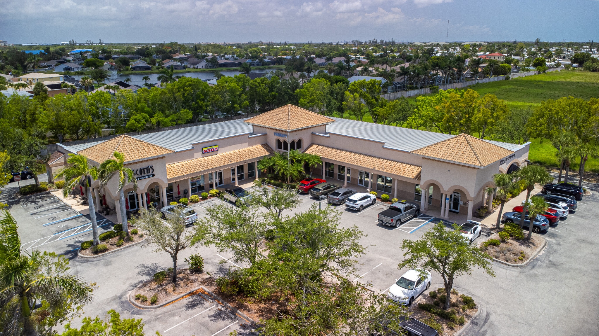 15751 San Carlos Blvd, Fort Myers, FL for lease Building Photo- Image 1 of 19