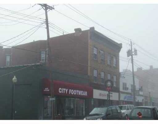 30-32 E Main St, Middletown, NY for sale Primary Photo- Image 1 of 1