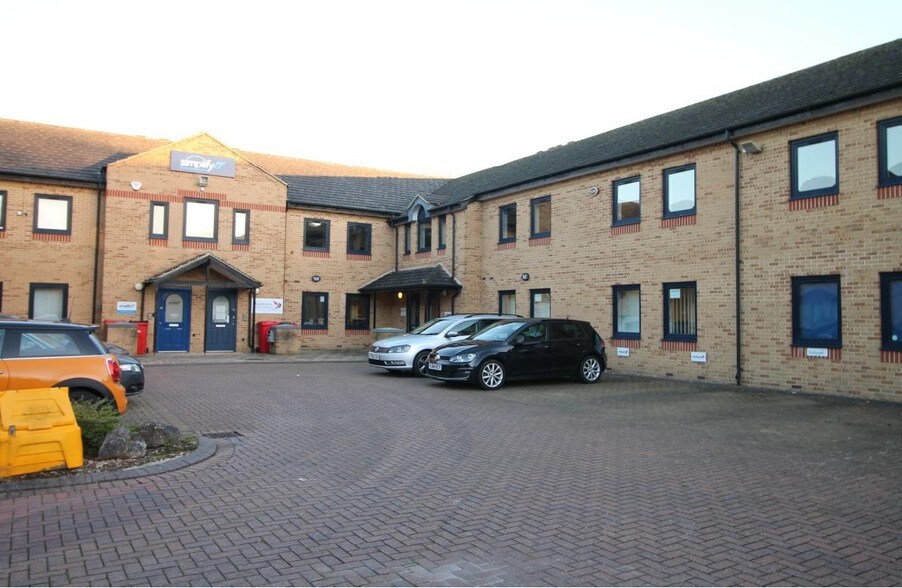 Arrow Ct, Alcester, B49 6PU