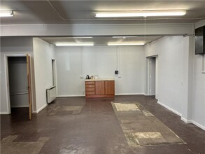 41 York St, Wigan for lease Interior Photo- Image 1 of 3