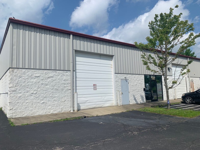 916 Floyd Dr, Lexington, KY for sale - Building Photo - Image 1 of 1