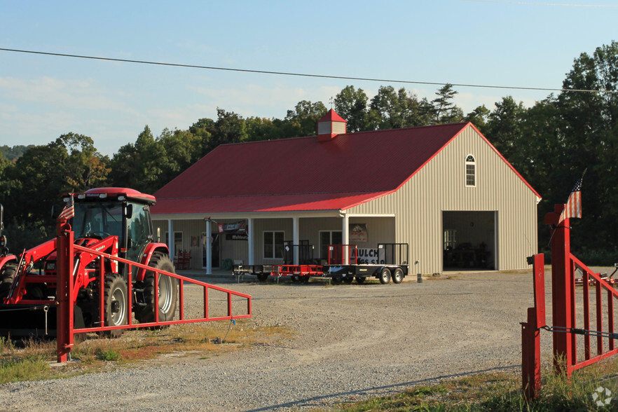 6628 Clermont Rd, Coxs Creek, KY for sale - Primary Photo - Image 1 of 1