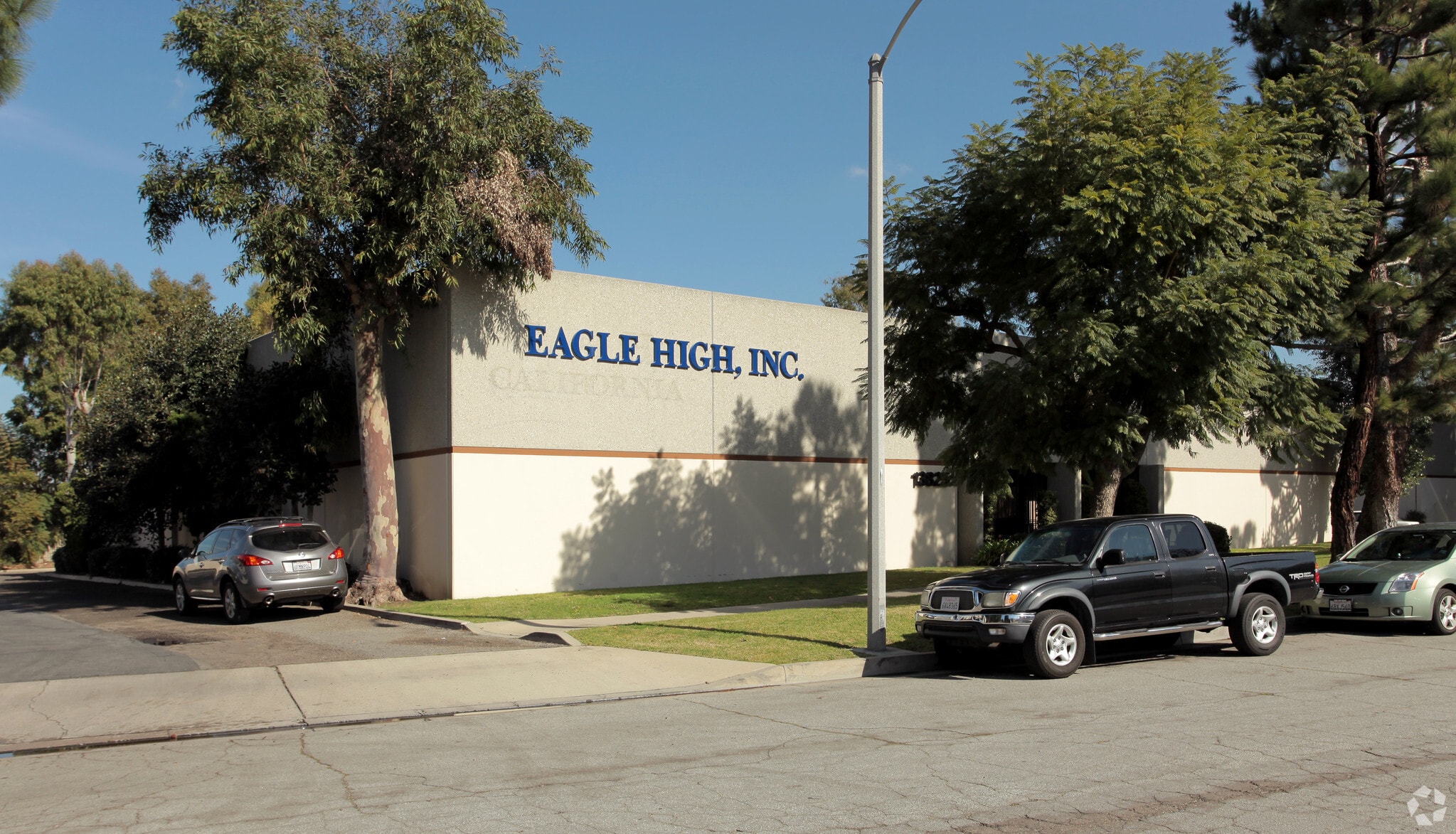 13825 Bentley Pl, Cerritos, CA for lease Primary Photo- Image 1 of 7