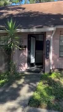 16110-16122 N Florida Ave, Lutz, FL for lease - Commercial Listing Video - Image 2 of 7