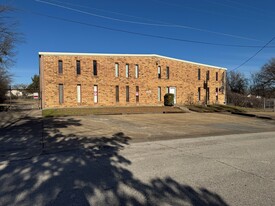 909 Willacy Circle - Warehouse