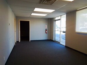 605 S Sherman St, Richardson, TX for lease Building Photo- Image 2 of 10