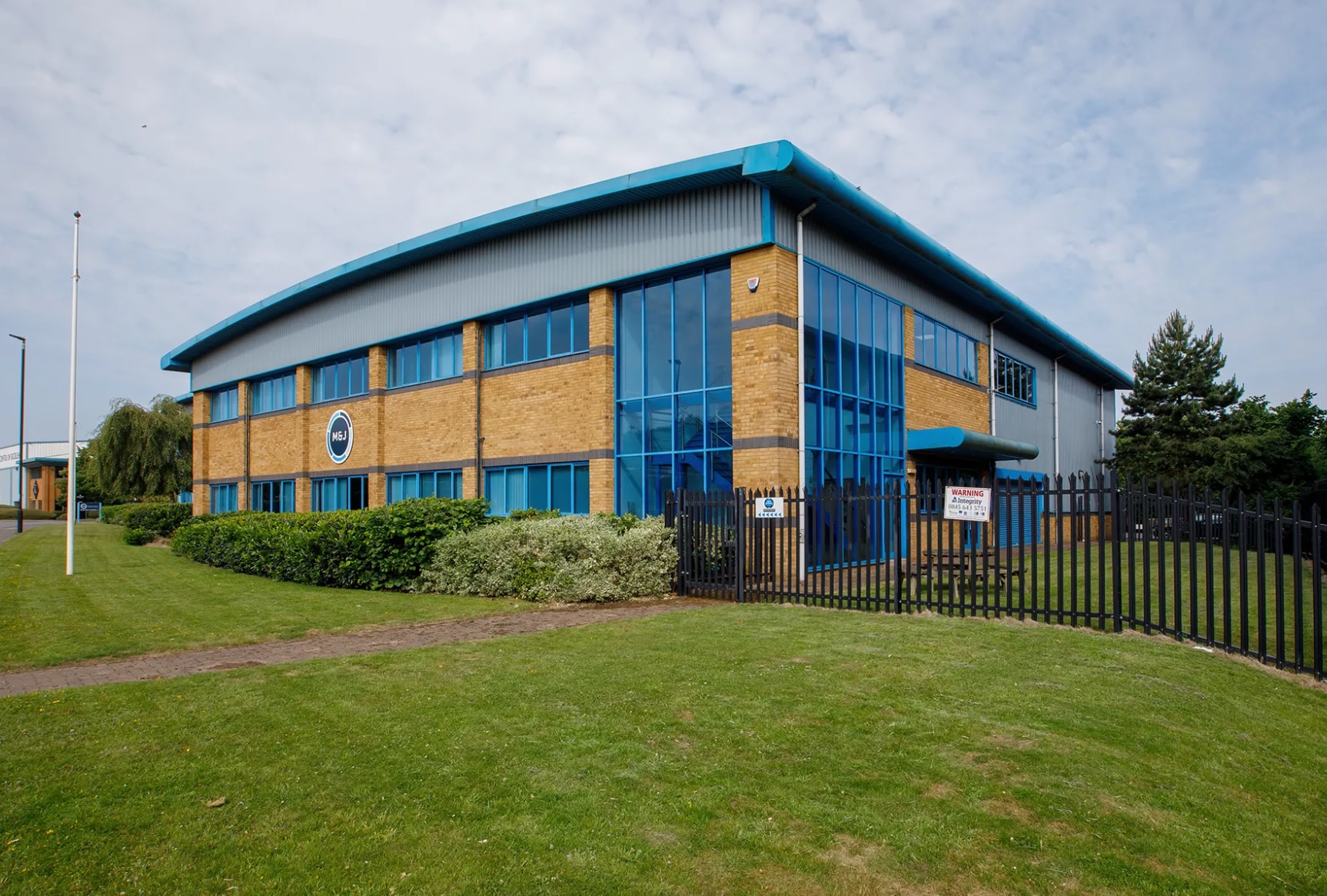 52-54 Wharf Appr, Aldridge for sale Building Photo- Image 1 of 1