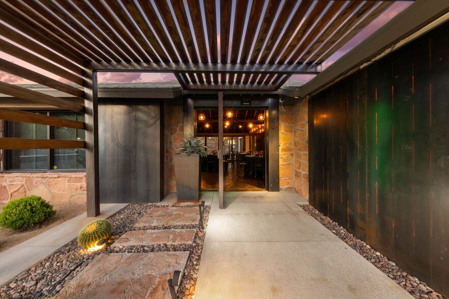 553 California Ave, Boulder City, NV for sale - Building Photo - Image 2 of 92