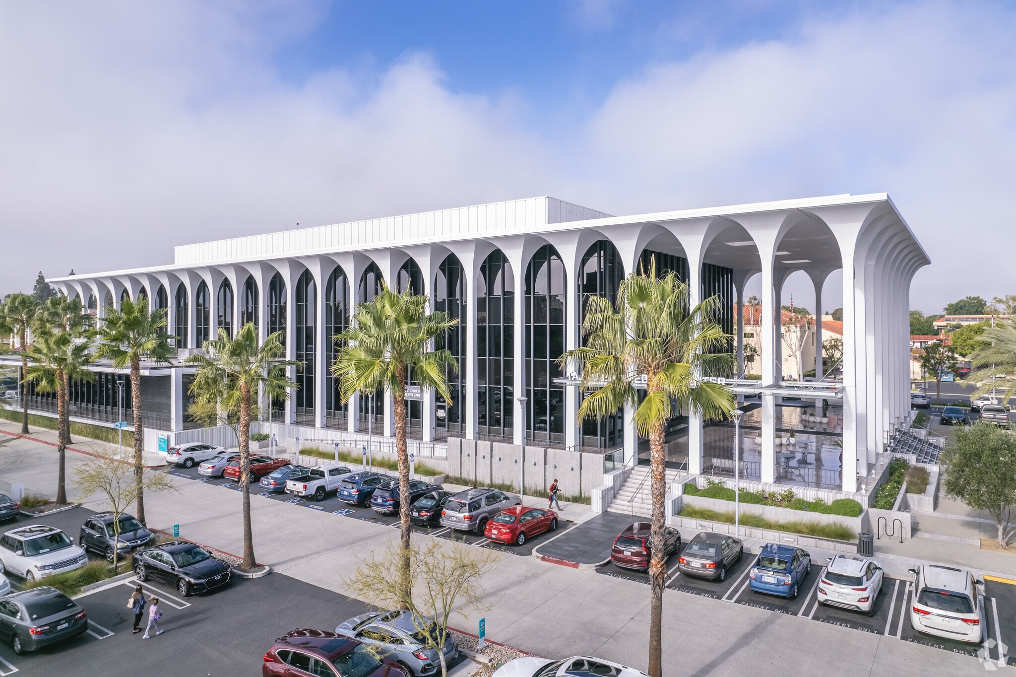 23521 Paseo de Valencia, Laguna Hills, CA for lease Building Photo- Image 1 of 18