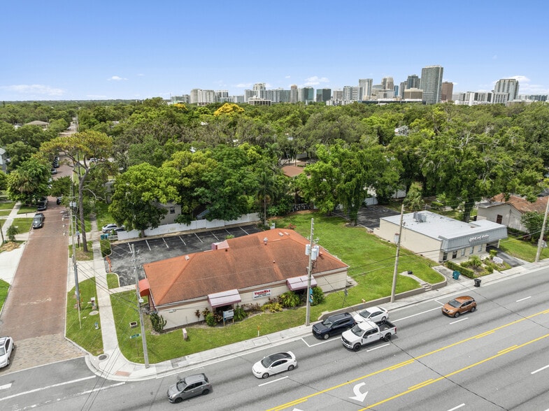 818 E Colonial Dr, Orlando, FL for sale - Building Photo - Image 3 of 37