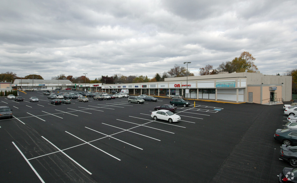 45-103 Cheltenham Ave, Cheltenham, PA for lease - Building Photo - Image 3 of 6