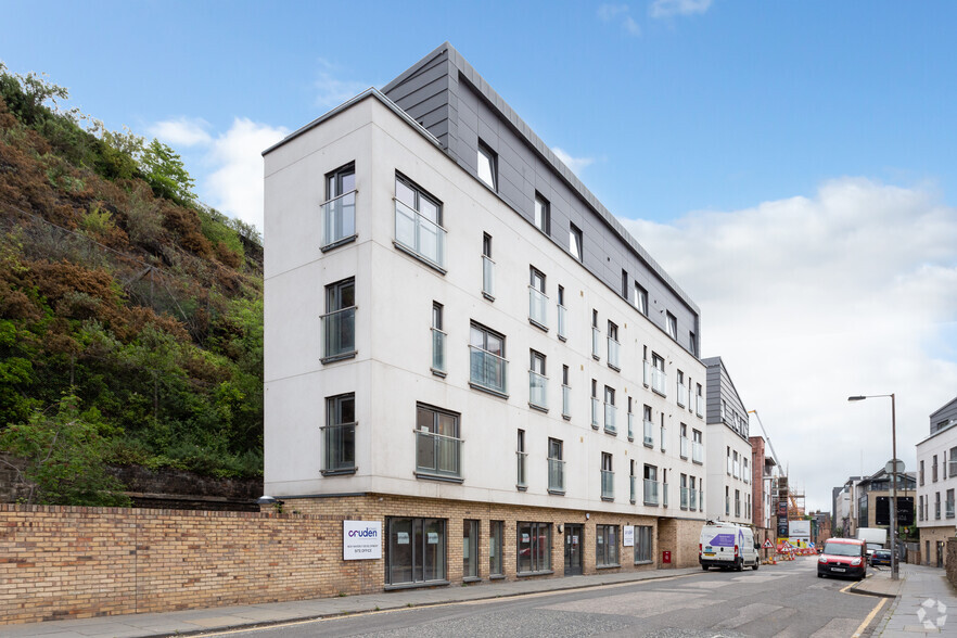 51 Calton Rd, Edinburgh for lease - Primary Photo - Image 1 of 4