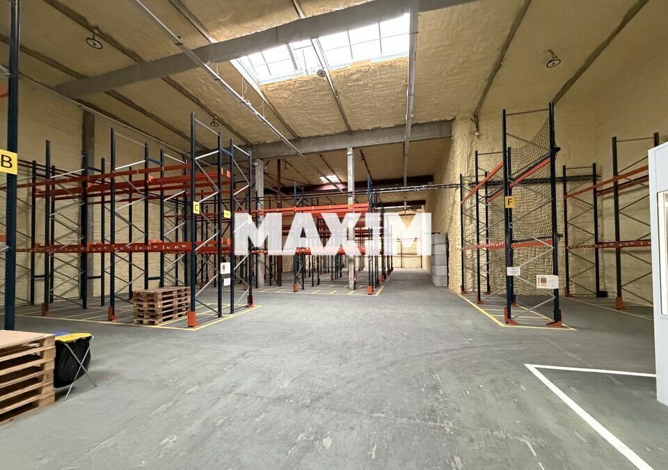 4 Bis Rue De Romelet, Longvic for lease Interior Photo- Image 1 of 4