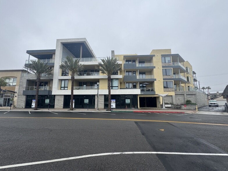 414-424 Main St, Huntington Beach, CA for sale - Building Photo - Image 2 of 9