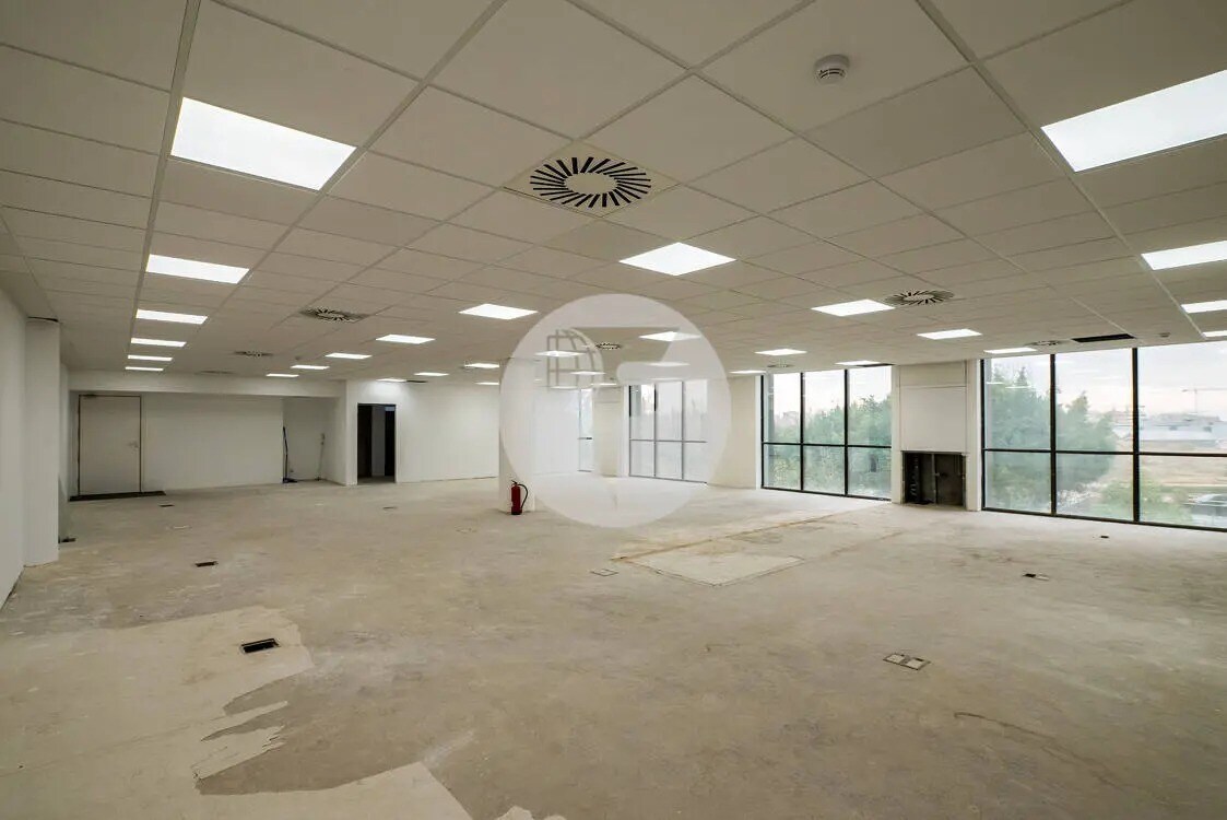 Office in Sant Just Desvern, Barcelona for lease Interior Photo- Image 1 of 2