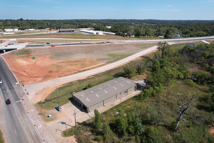 5220 S Anderson Rd, Oklahoma City, OK for sale - Building Photo - Image 2 of 3
