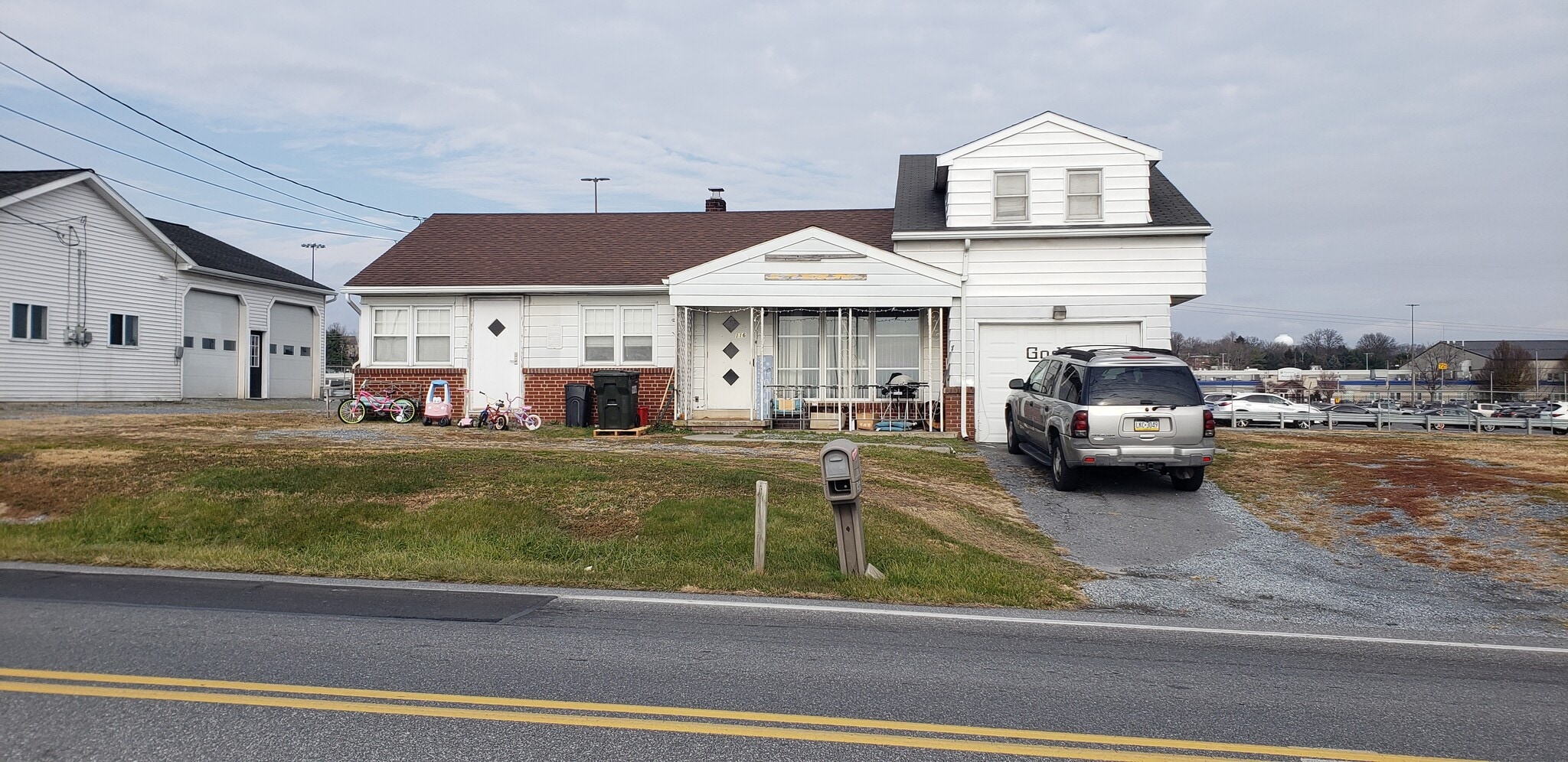 104 Auction Rd, Manheim, PA 17545 96,104, 116 Auction Rd