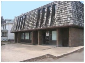 1524 38th St, Rock Island IL - Office Space