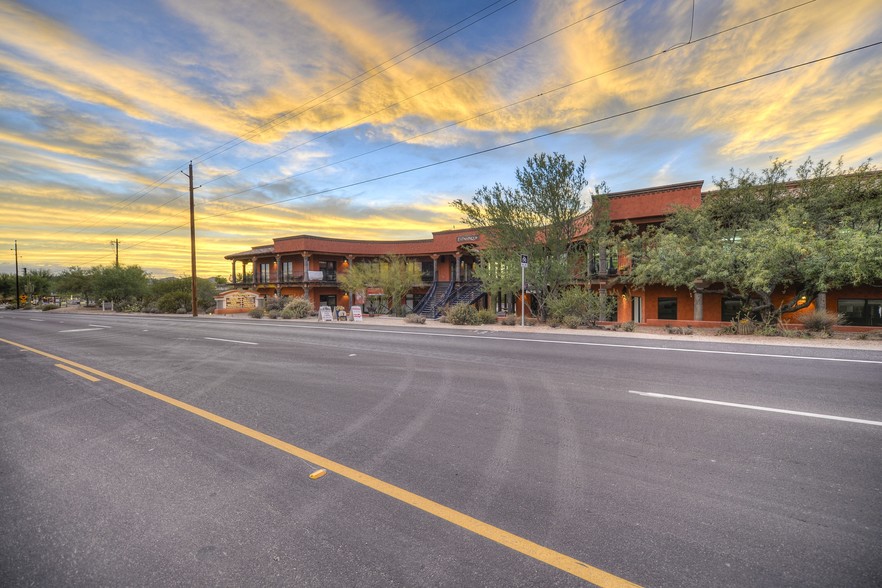 6450 E Cave Creek Rd, Cave Creek, AZ for lease - Building Photo - Image 3 of 31