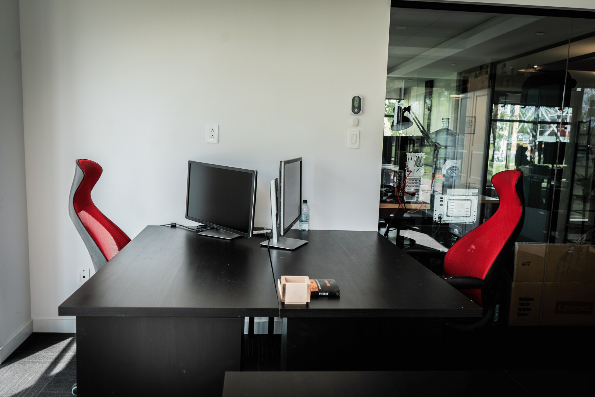 2727 Rue Saint-Patrick, Montréal, QC for lease Interior Photo- Image 1 of 1