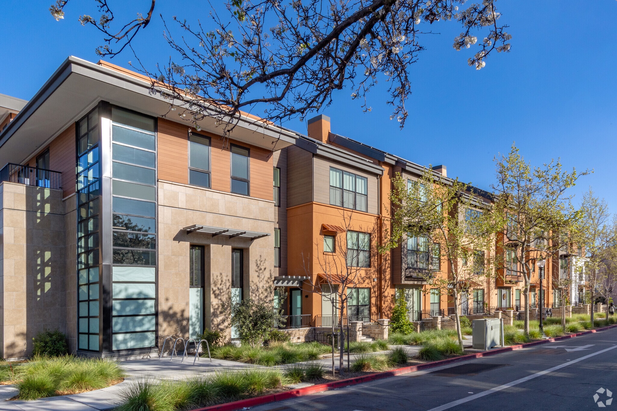 2580-2590 California St, Mountain View, CA 94040 - Landsby | LoopNet