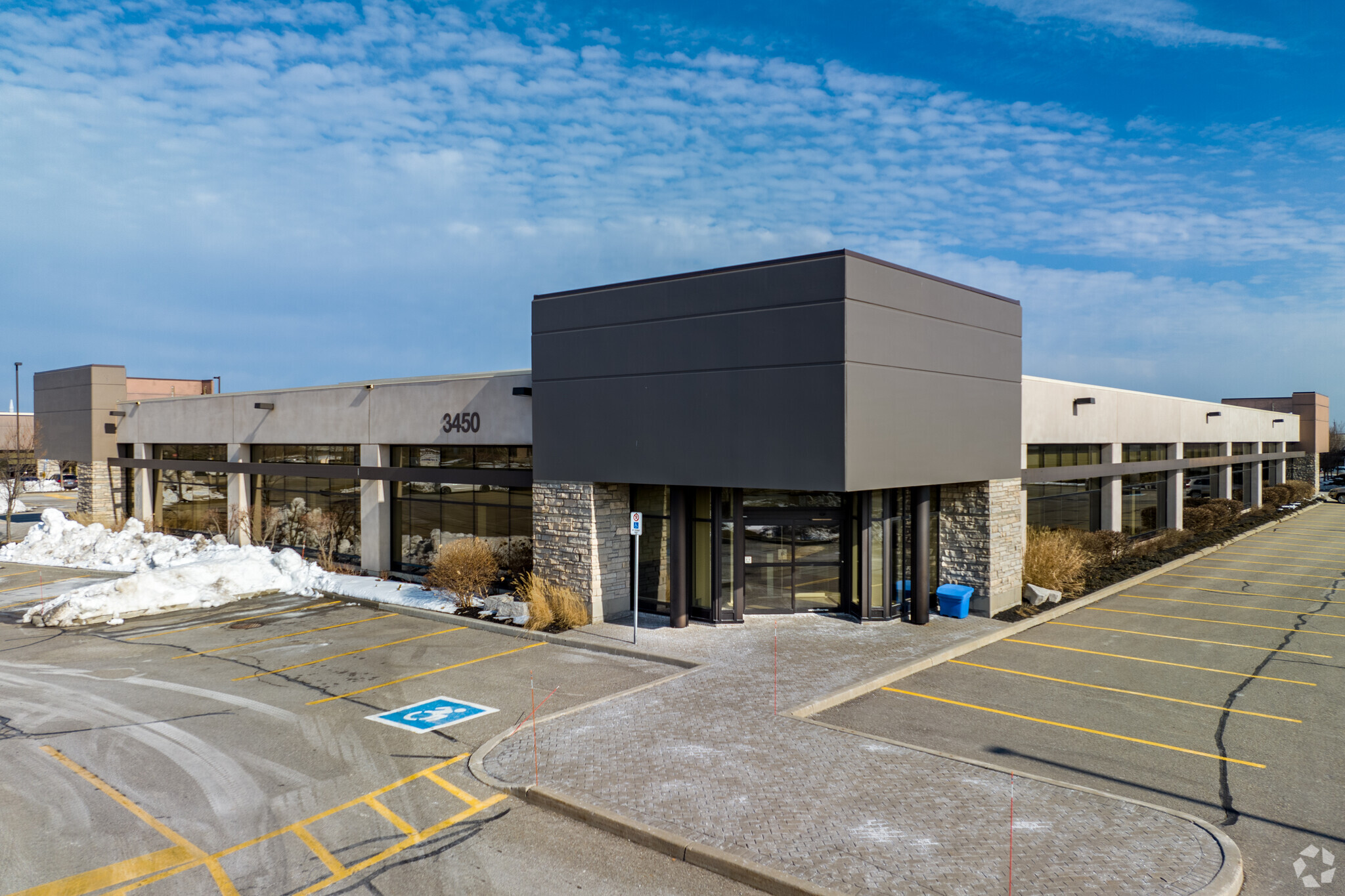 3450 Superior Ct, Oakville, ON L6L 0C4 - Office for Lease | LoopNet