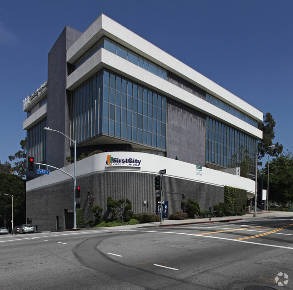 717 W Temple St, Los Angeles, CA for lease - Building Photo - Image 1 of 9