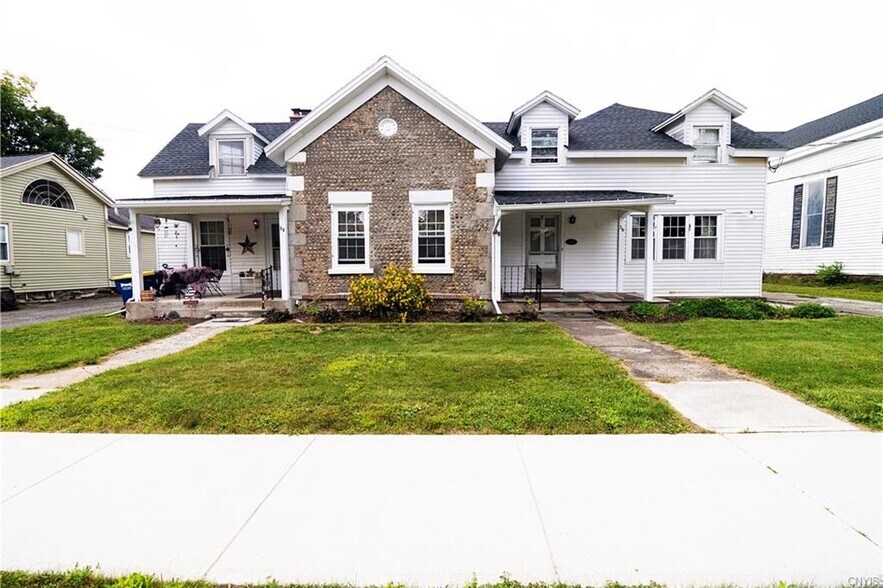 26 State St, Tully, NY 13159