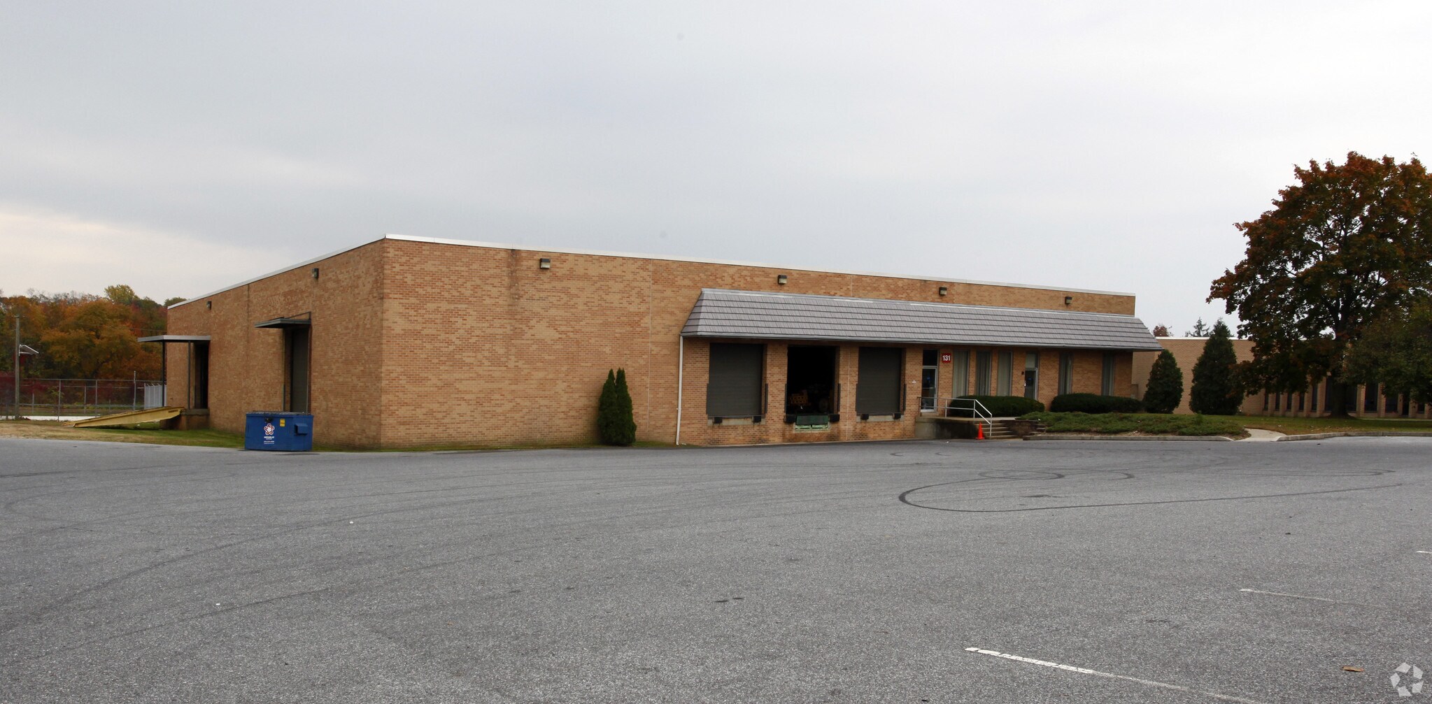 131 Heller Pl, Bellmawr, NJ for sale Primary Photo- Image 1 of 1