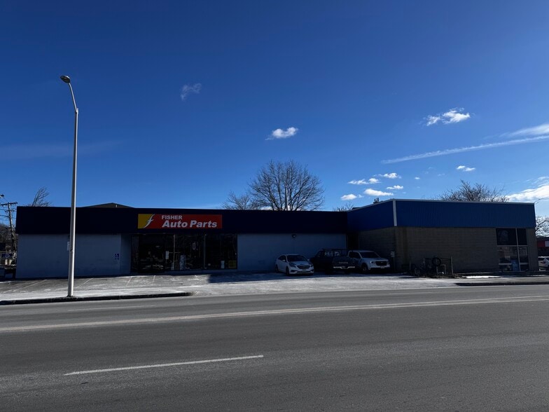 597 Park Ave, Worcester, MA for sale - Building Photo - Image 2 of 3