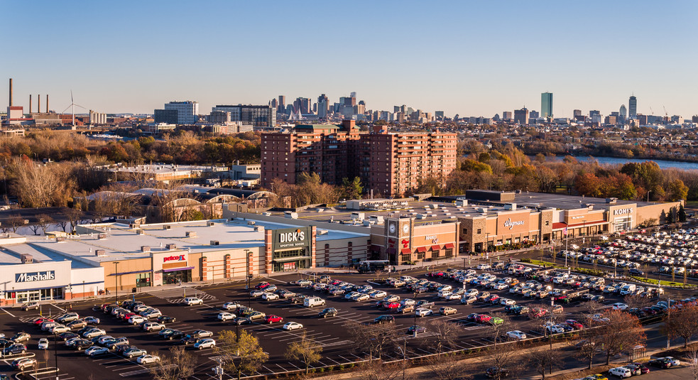 3850 Mystic Valley Pkwy, Medford, MA for sale - Primary Photo - Image 1 of 1