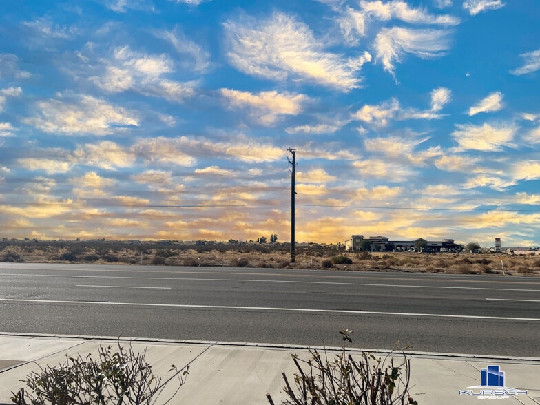 00000 U.S. 395 Hwy, Adelanto, CA for sale - Building Photo - Image 1 of 6