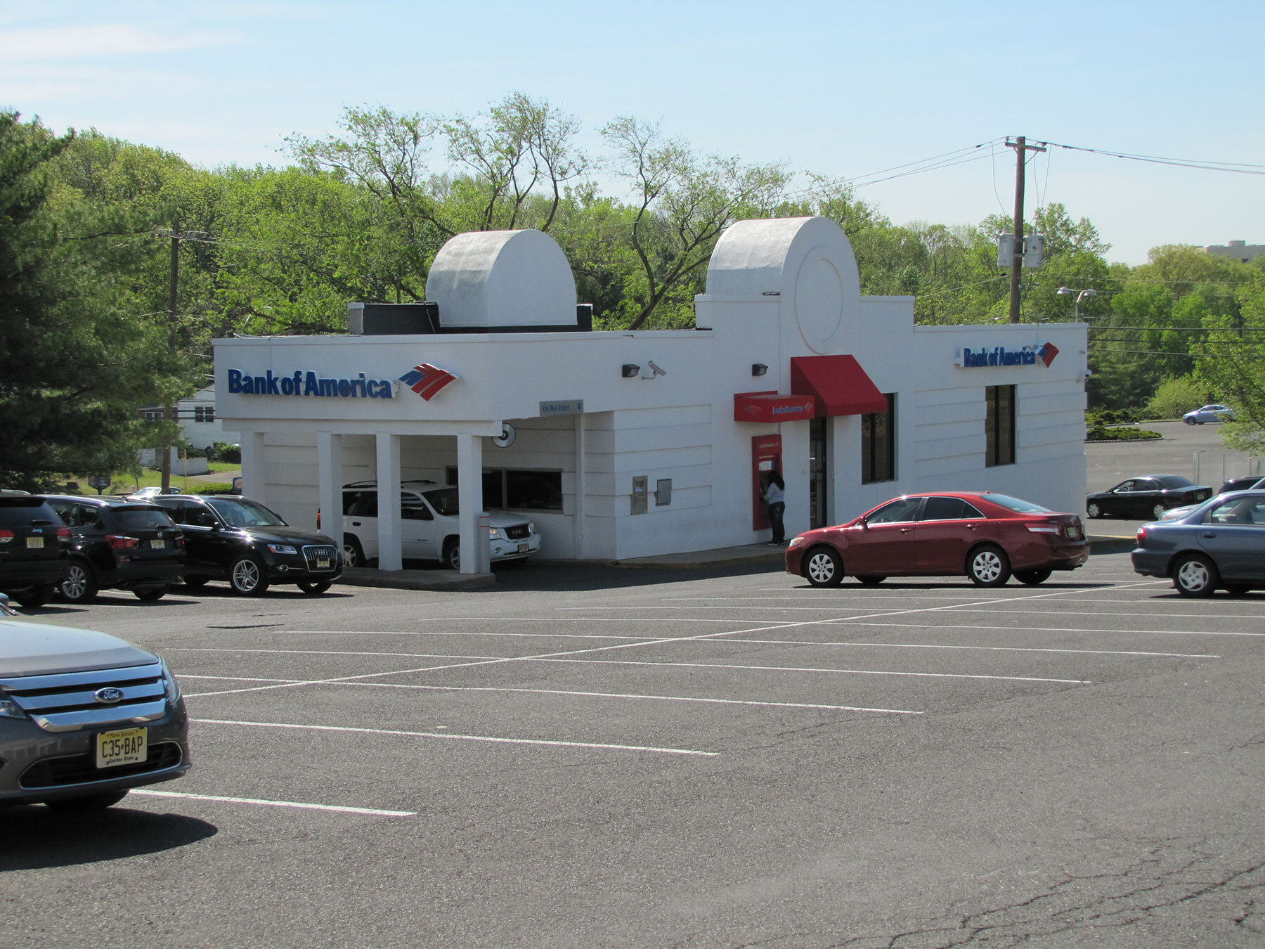 1627 Oak Tree Rd, Edison, NJ for lease Building Photo- Image 1 of 3