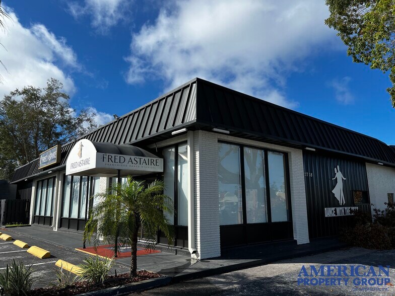 2738 Bee Ridge Rd, Sarasota, FL 34239 | LoopNet