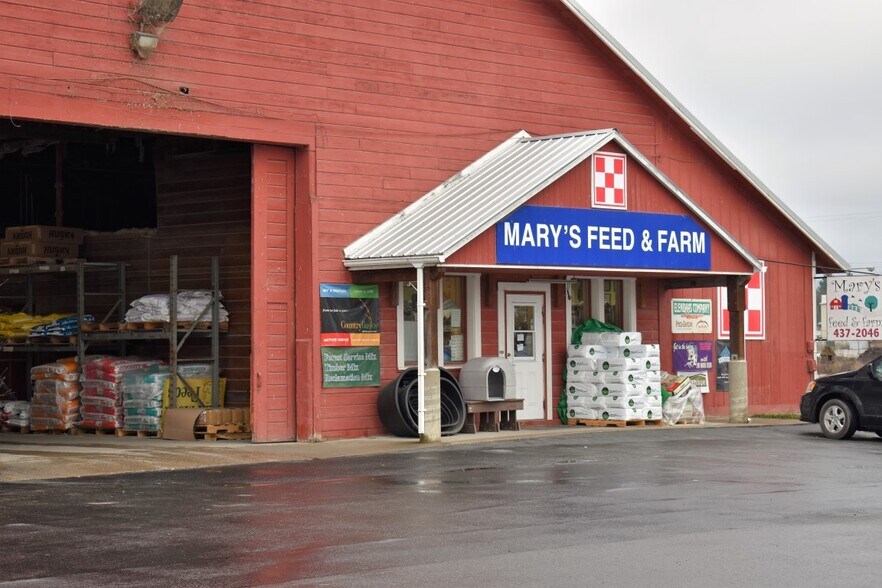 240 Old Diamond Mill Rd, Oldtown, ID 83822