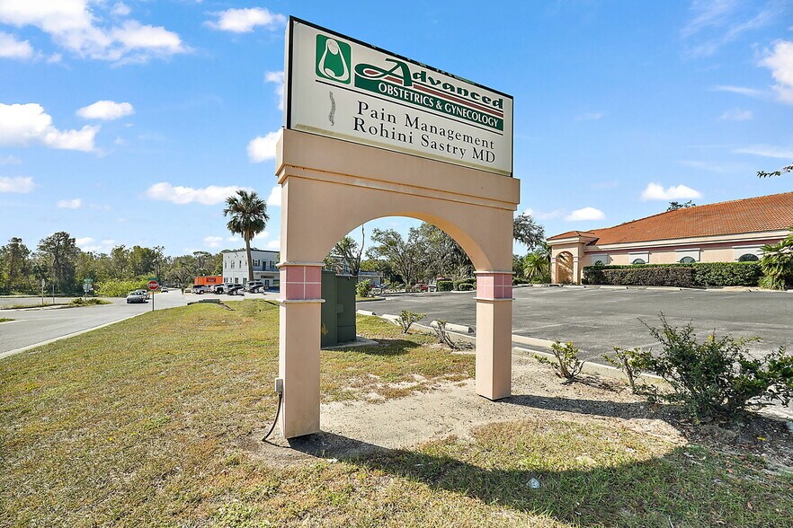 1414 E Main St, Leesburg, FL 34748 Office for Sale