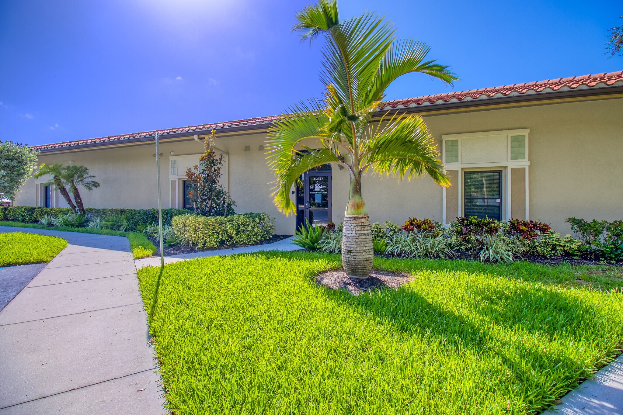 4857 Palm Beach Blvd, Fort Myers, FL 33905 1,500± SF Available for Lease