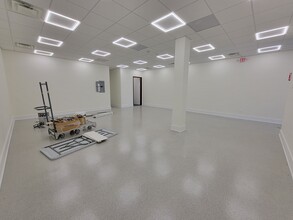 250 Route 59, Suffern, NY for lease Interior Photo- Image 2 of 4