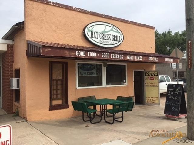 521 2nd Ave, Edgemont, SD for sale - Primary Photo - Image 1 of 1