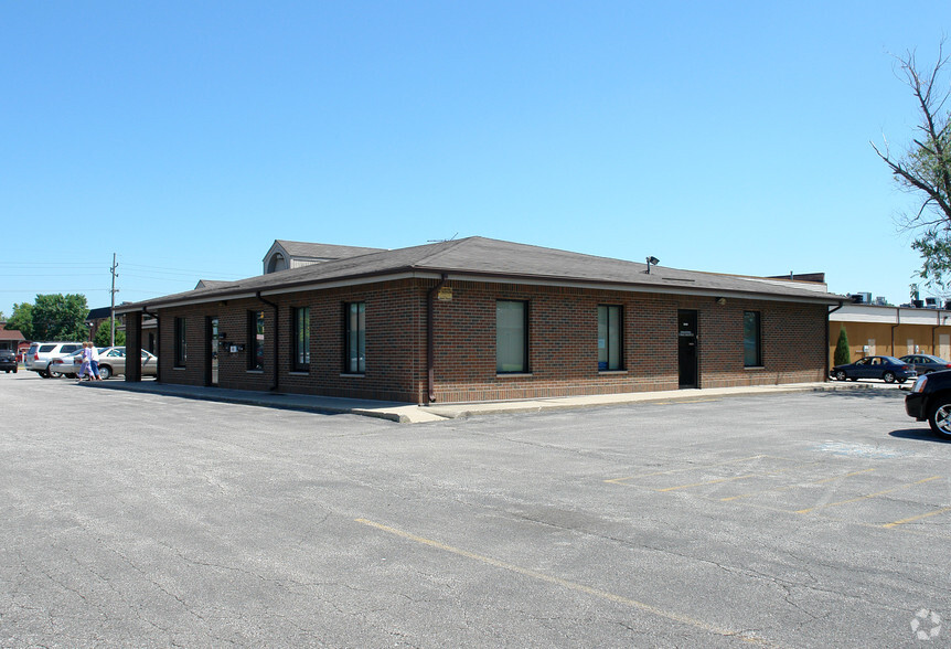 2001-2009 45th Ave, Griffith, IN for sale - Building Photo - Image 3 of 8