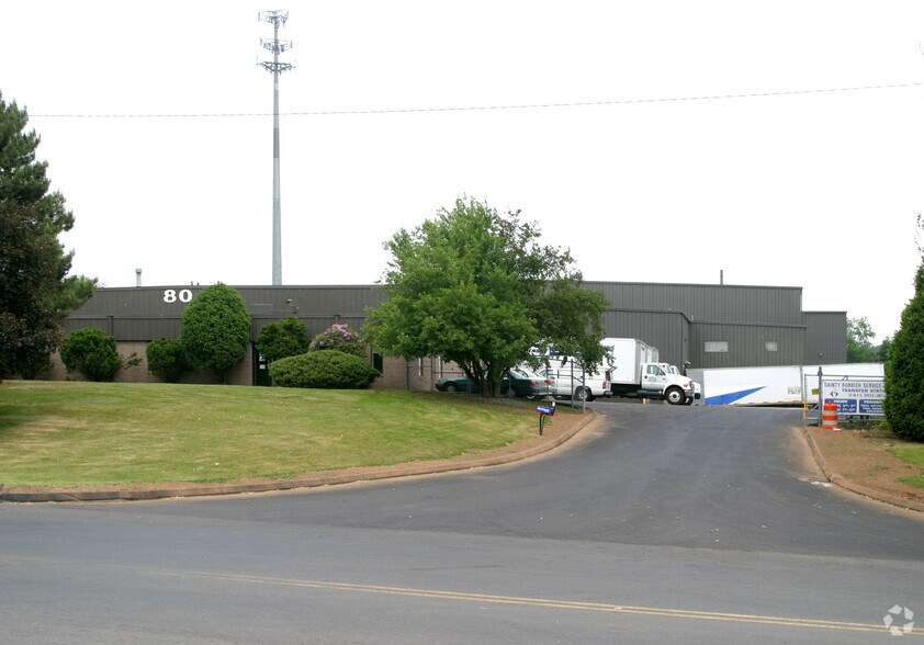 90 Industrial Park Rd, Middletown, CT for sale - Primary Photo - Image 1 of 1