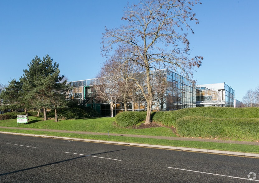 Park Ave, Almondsbury for lease - Building Photo - Image 3 of 7