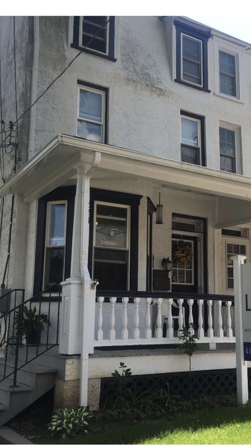 324 E King St, Malvern, PA 19355