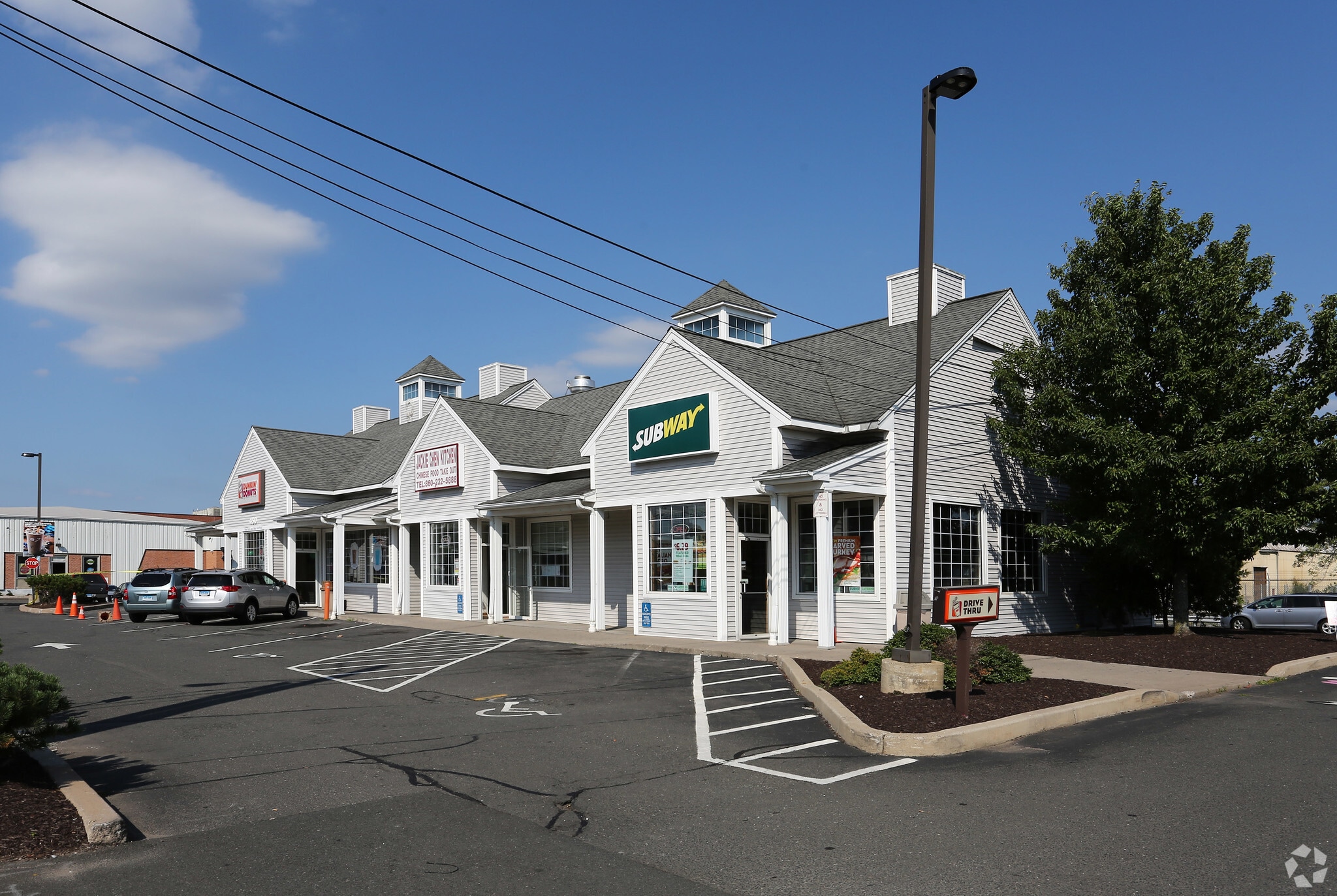 450 New Park Ave, West Hartford, CT for lease Building Photo- Image 1 of 5